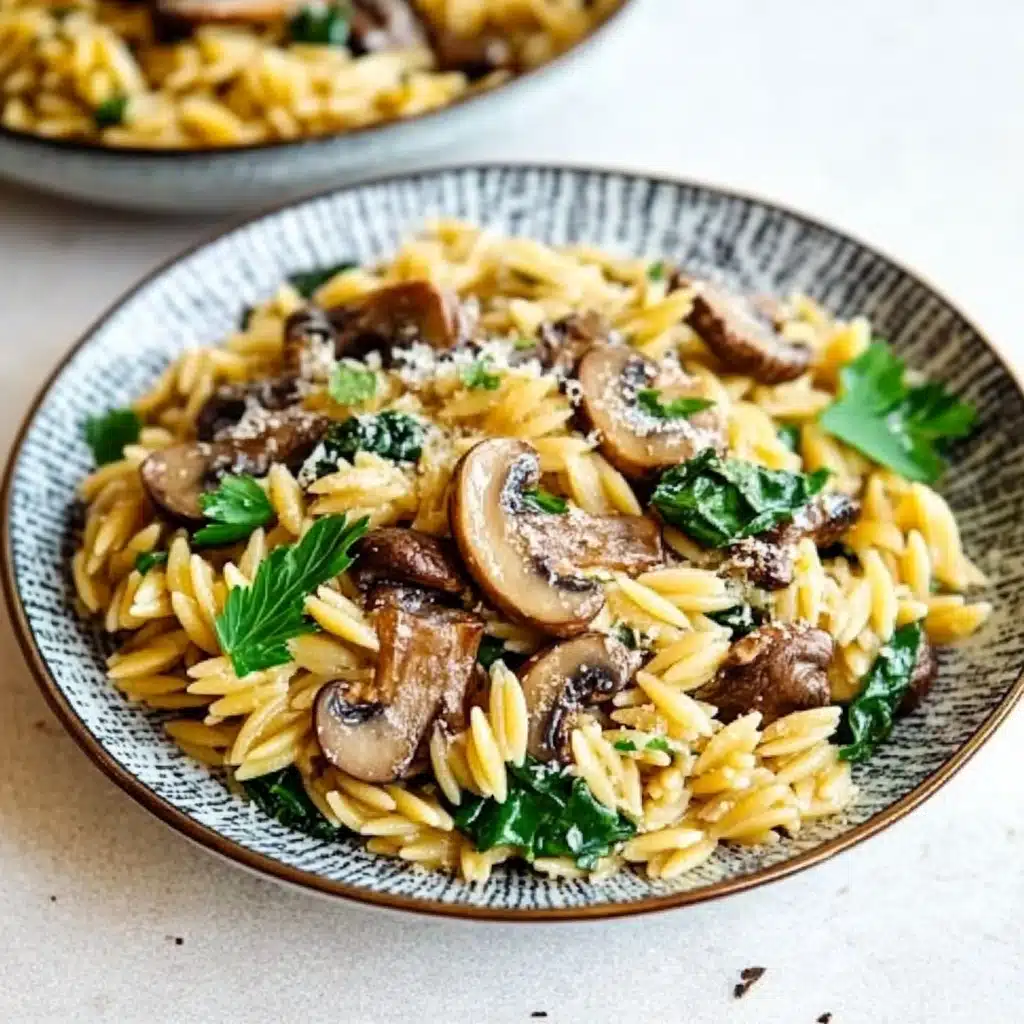 Easy Orzo Pasta with Mushrooms and Spinach