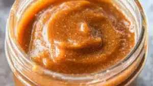 this slow cooker pumpkin butter recipe is so easy to make and tastes just as good as it looks