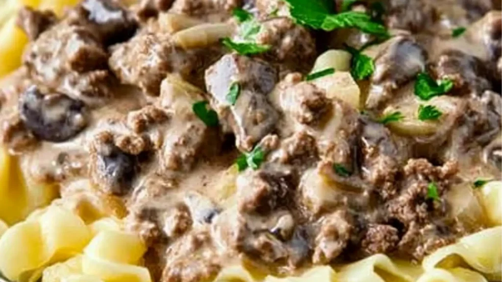 two images showing the steps to make ground beef stroganoni in a skillet