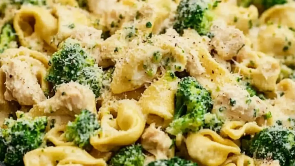 this chicken broccoli tortelli recipe is so good and easy to make