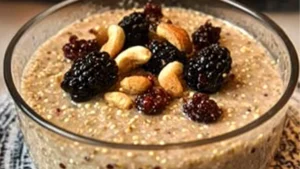 Quinoa Pudding is a higher protein & fibre breakfast or snack that has classic Rice Pudding Flavours! This recipe is on repeat for me!