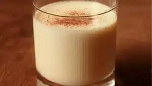 pictures showing how to make eggnog